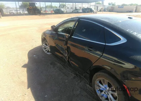 2016 Chrysler 200 Limited из США, поврежденный, VIN 1C3CCCAB5GN160138